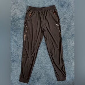 BA Leaf Black Jogger Pant - Size Medium